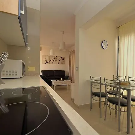 别墅 Playa Blanca Sleeps 4 Pool Wifi 普拉亚布兰卡