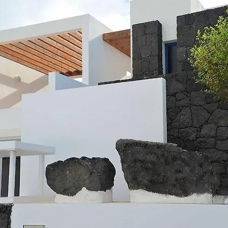 Playa Blanca Sleeps 4 Pool Wifi فيلة *